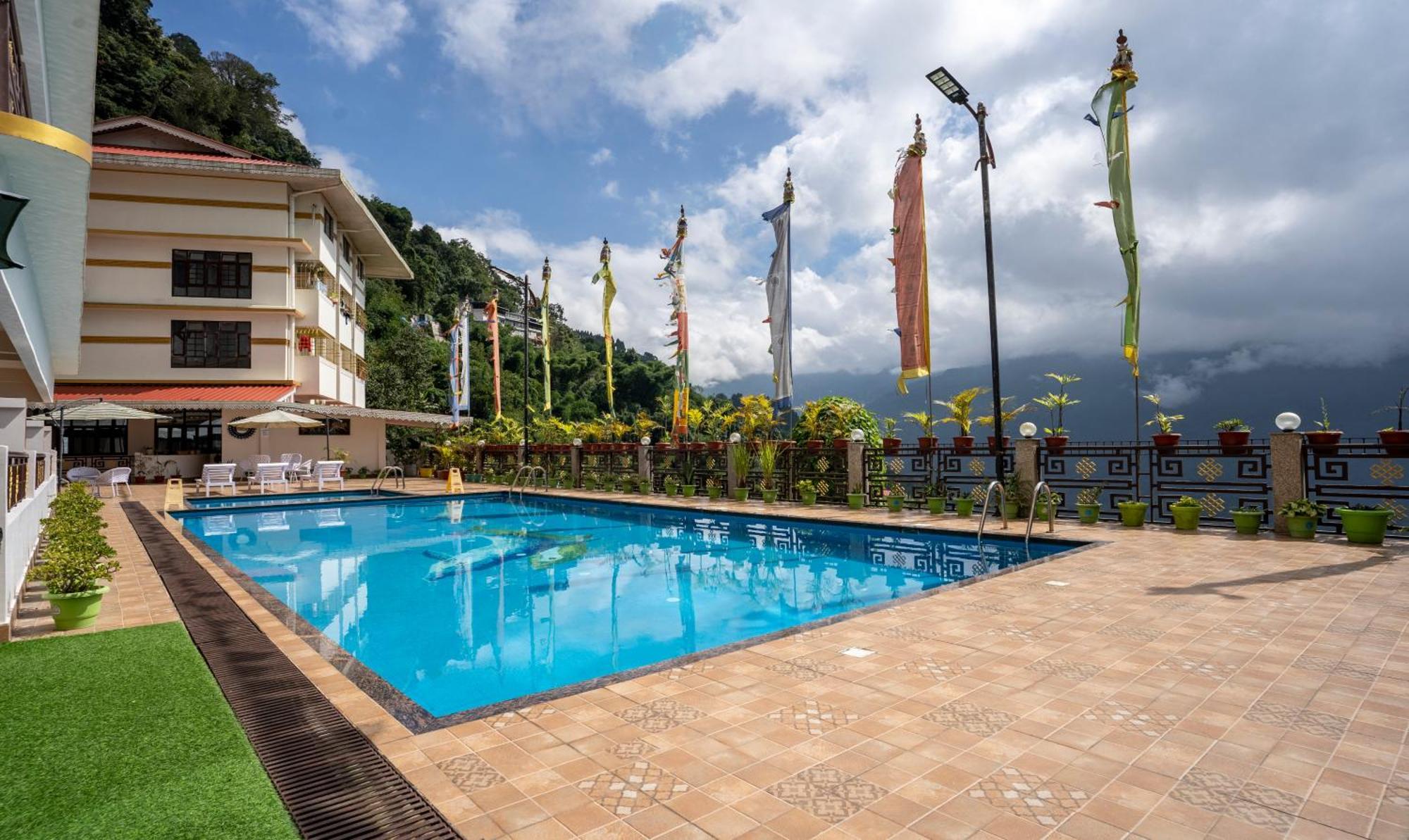 Tempo Heritage Resort & Spa Gangtok Buitenkant foto